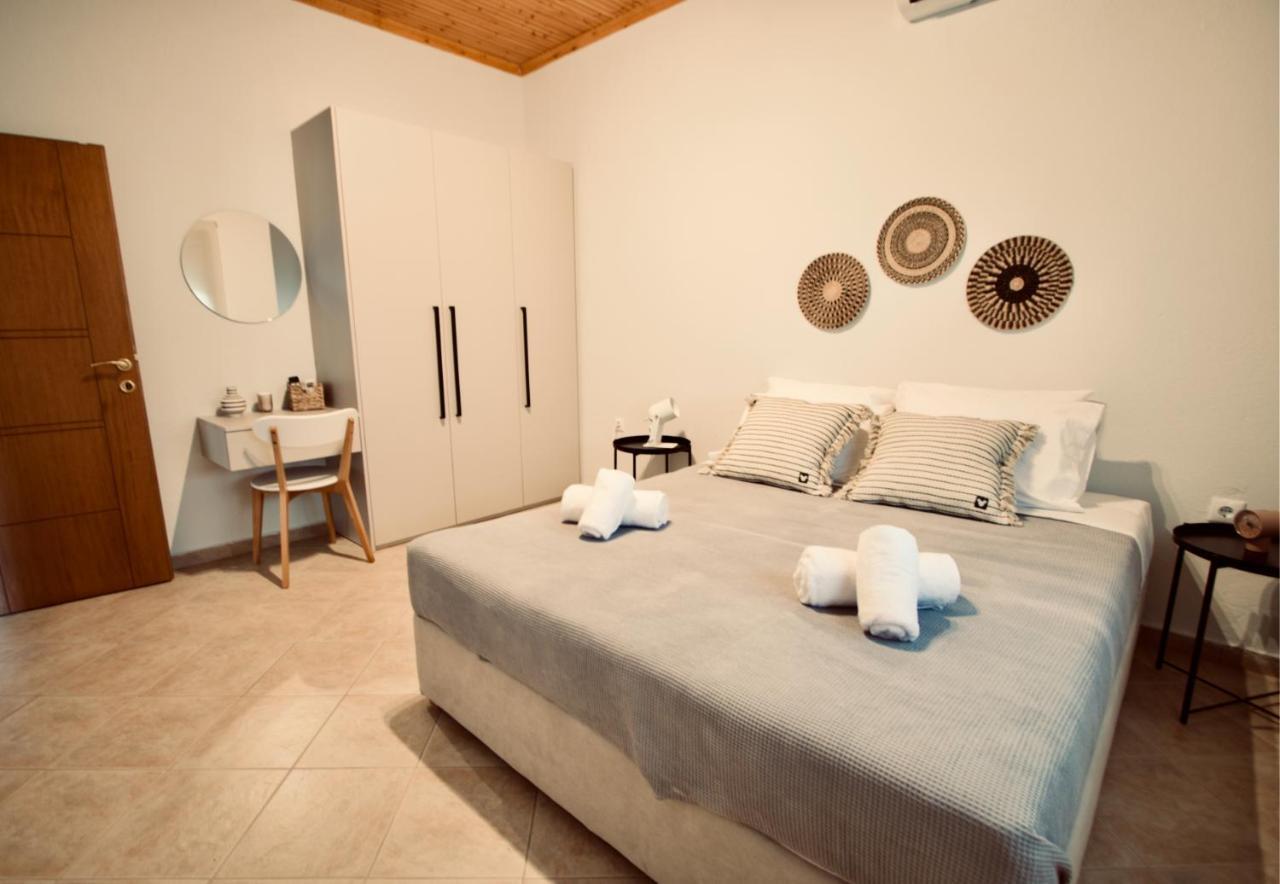 Enalio Beach House Nea Kallikrateia エクステリア 写真