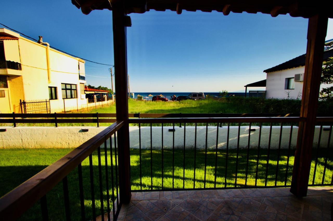 Enalio Beach House Nea Kallikrateia エクステリア 写真